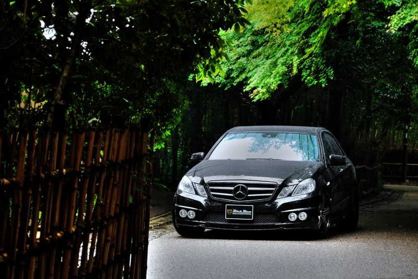 ชุดแต่ง MERCEDES-BENZ E-CLASS WALD Japan สปอร์ตไลน์ แบล็กไบซัน เอดิชัน ภาพ 8