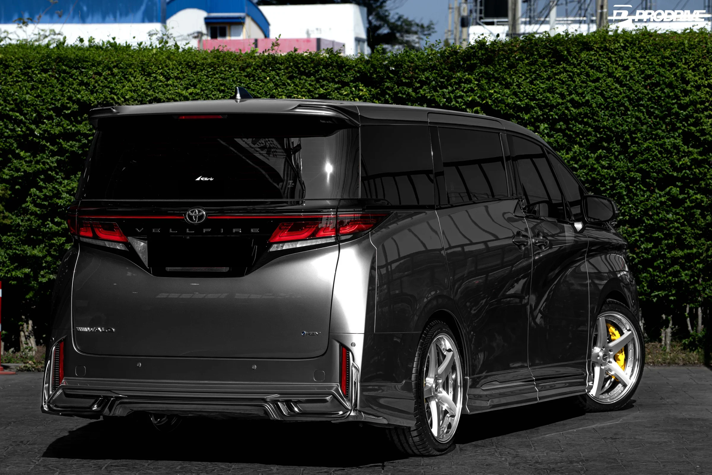 ชุดแต่ง TOYOTA VELLFIRE Toyota Vellfire 40 x Work GNOSIS CVF 21′′ x Brembo GT Brake Kit x PERF Brake x WALD bodykits Prodrive Shop ภาพ 8