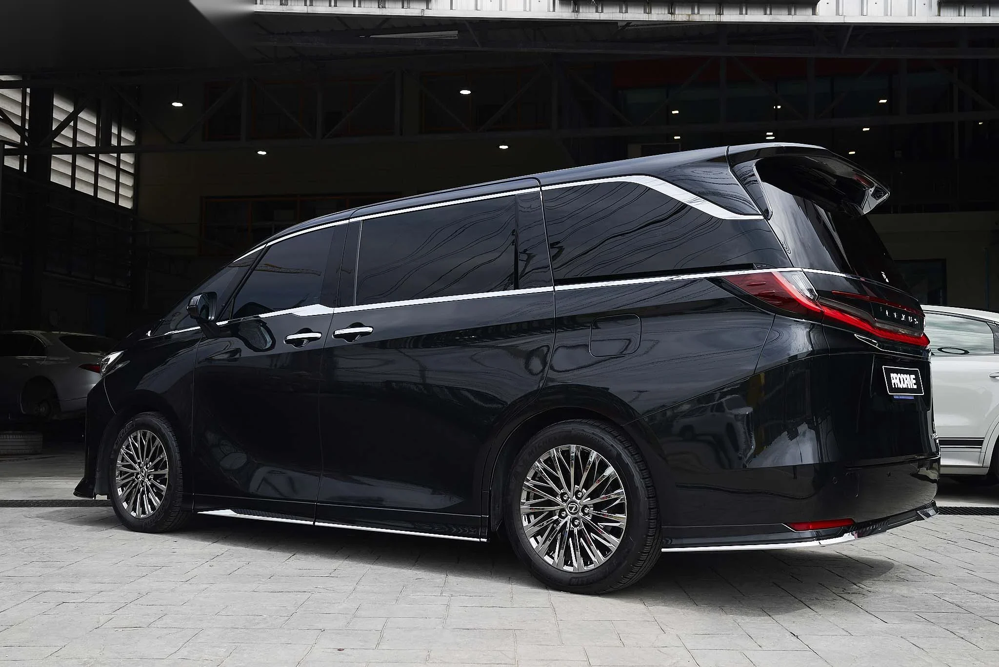 ชุดแต่ง LEXUS LM Lexus LM x Modellista Prodrive Shop ภาพ 13