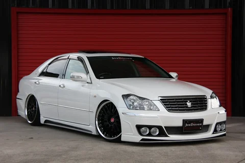 ชุดแต่งรอบคัน JOB DESIGN WORLD PREMIUM 8 สำหรับ TOYOTA CROWN GRS18 ภาพสินค้า 1