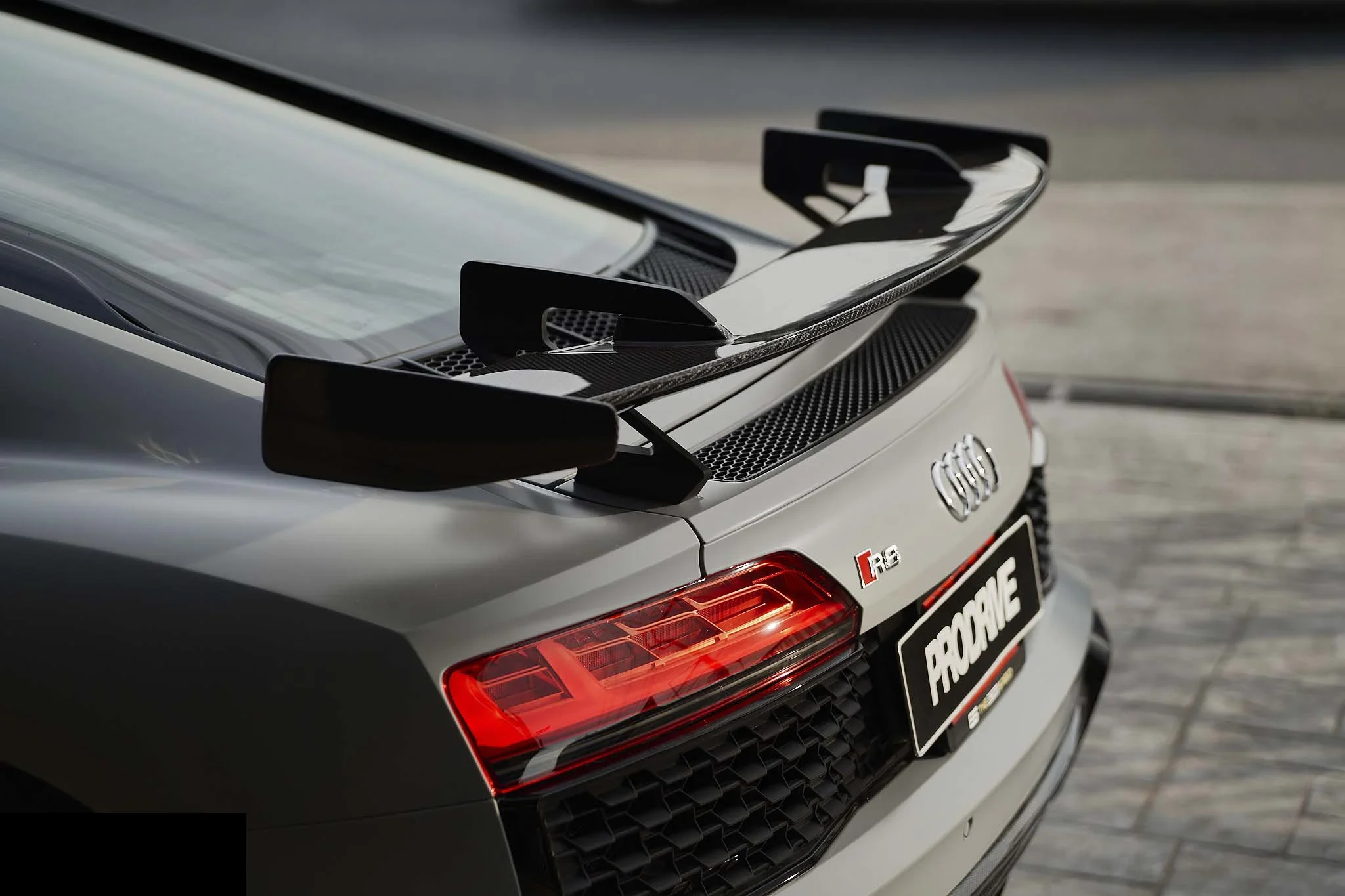 ชุดแต่ง Audi R8 Audi R8 V10 x คาร์บอน Wing & X-BAR Prodrive Shop ภาพ 3