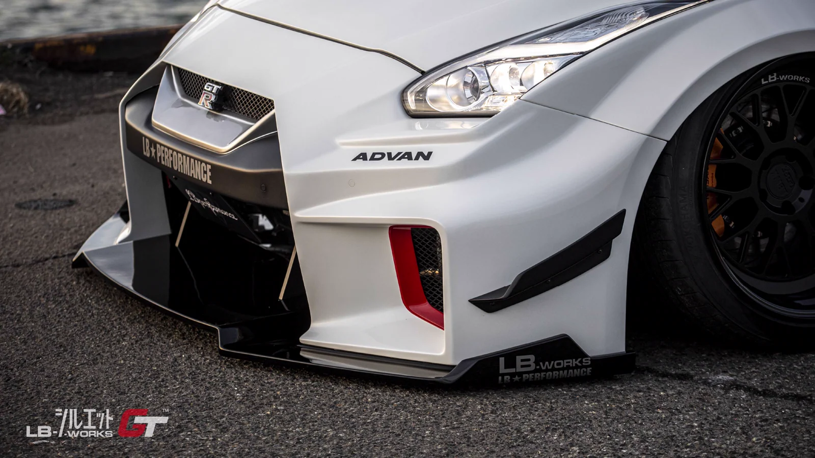 รูปชุดแต่ง ชุดแต่ง Nissan GTR R35 LB Work GT RR ภาพที่ 17