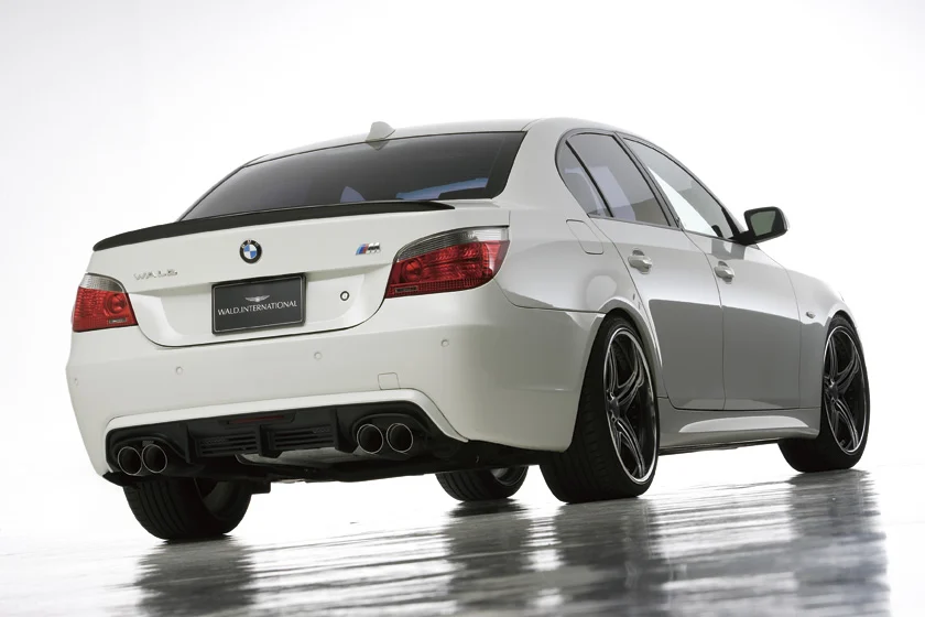 ชุดแต่ง BMW 5 Series M SPORTS WALD Japan สปอร์ตไลน์ HALF TYPE M5 LOOK ภาพ 9