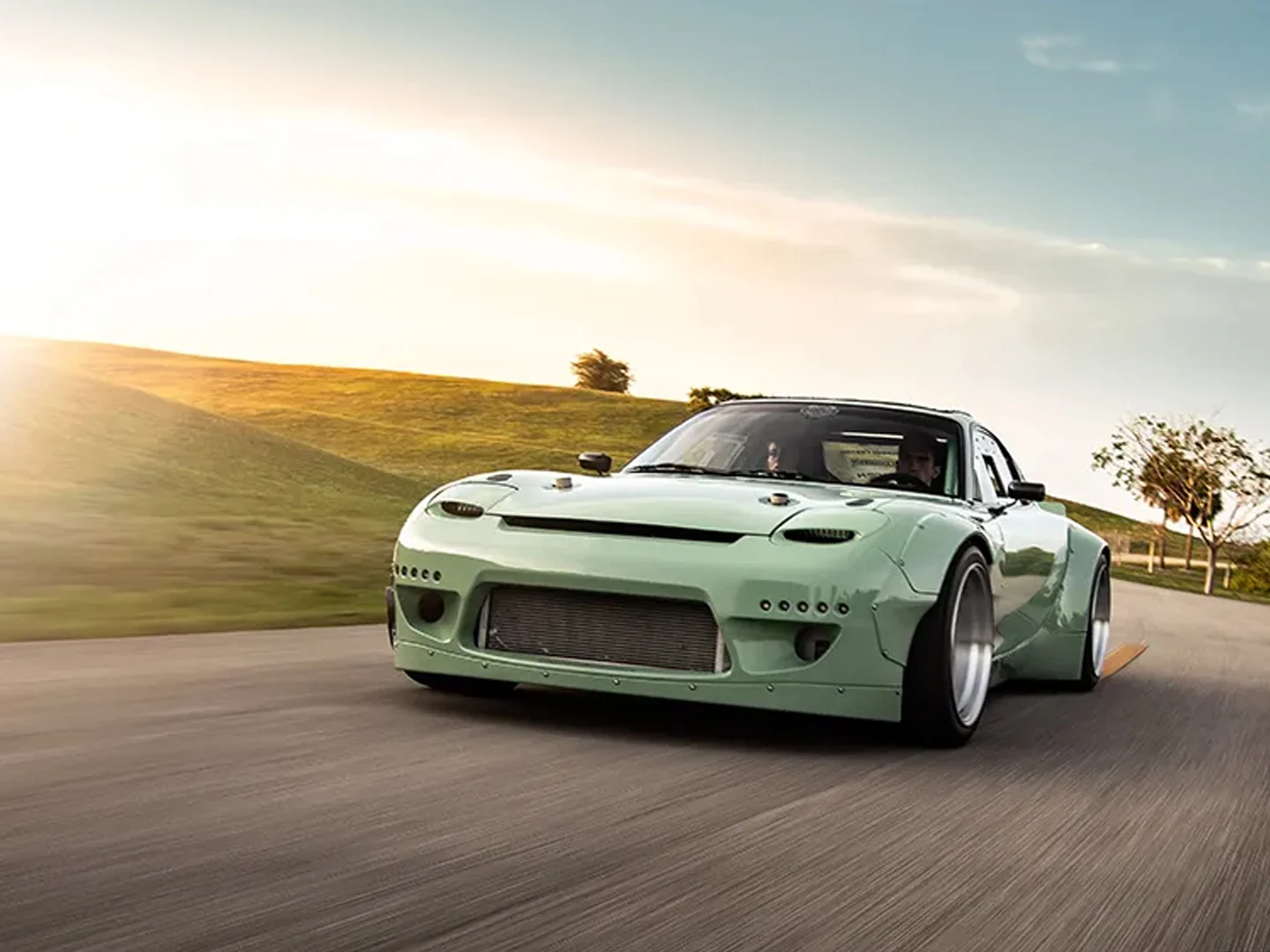 รูปชุดแต่ง ชุดแต่ง Mazda RX7 Rocket FD ภาพที่ 2