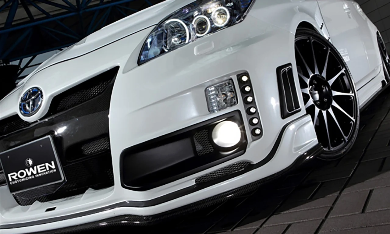 ชุดแต่ง TOYOTA 30 PRIUS MODEL Bumper type ZVW30 2008.05~2011.11 CROSS+BLAZE Rowen Japan ภาพ 2