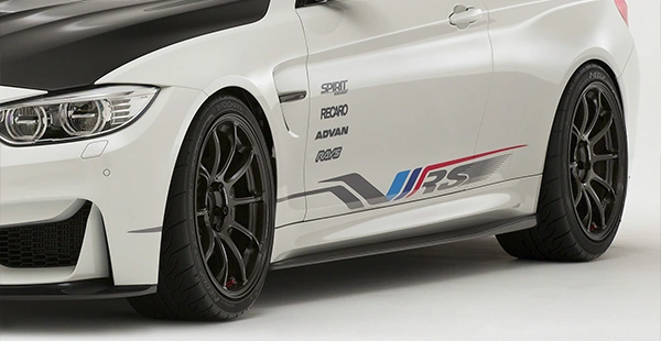 สเกิร์ตข้าง BMW F82 M4 VARIS VAB-8203 ภาพสินค้าที่เลือก
