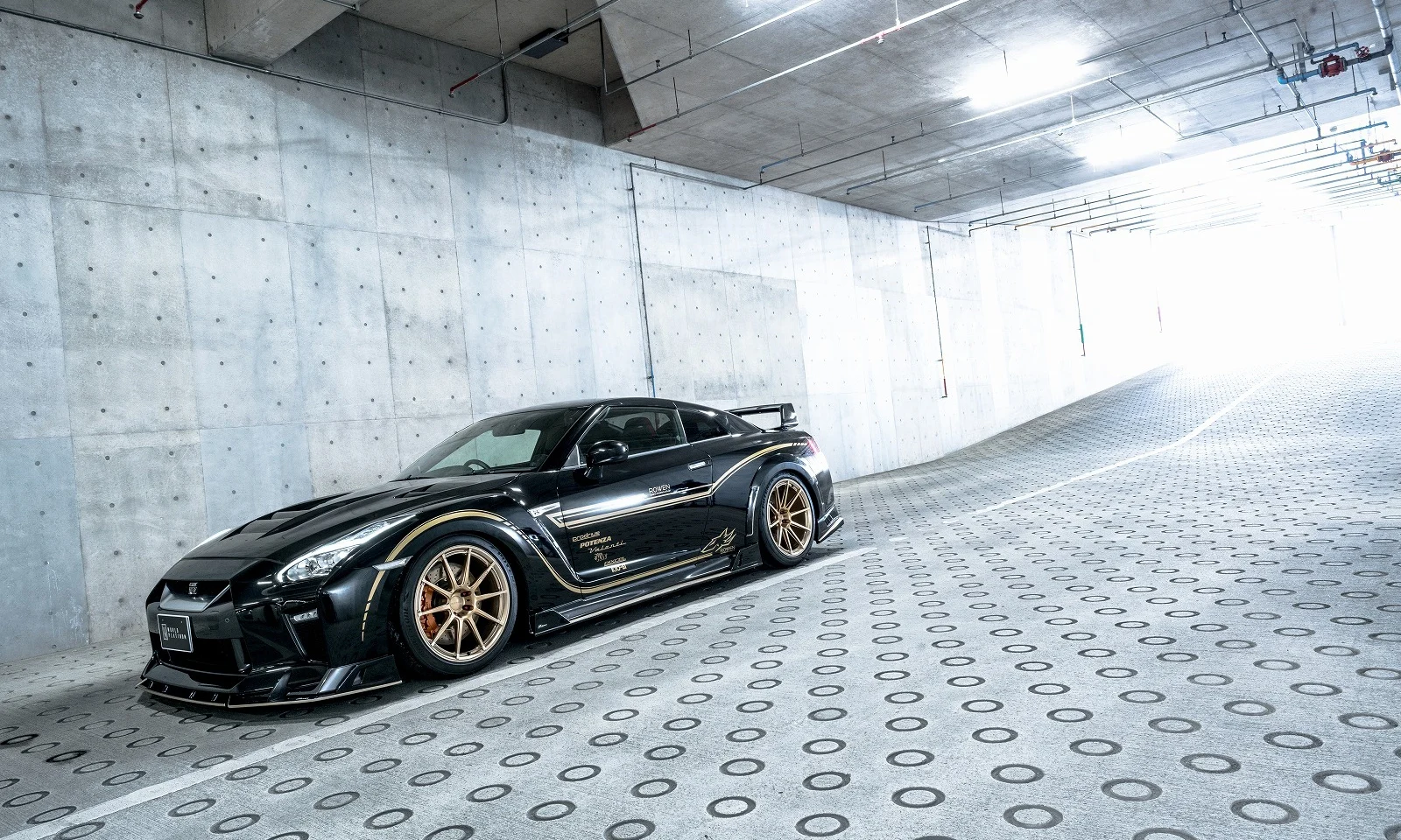 ชุดแต่ง NISSAN GT-R (MY2017~) R35 2016.07~2022.12 Rowen Japan ภาพ 11