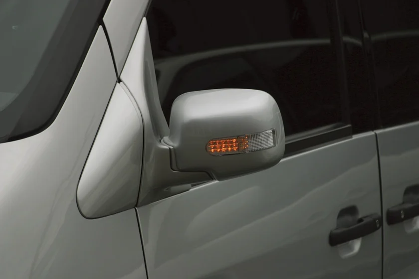 ชุดแต่ง MERCEDES-BENZ V-CLASS WALD Japan เอ็กเซ็กคิวทีฟไลน์ 1st EDITION ภาพ 3