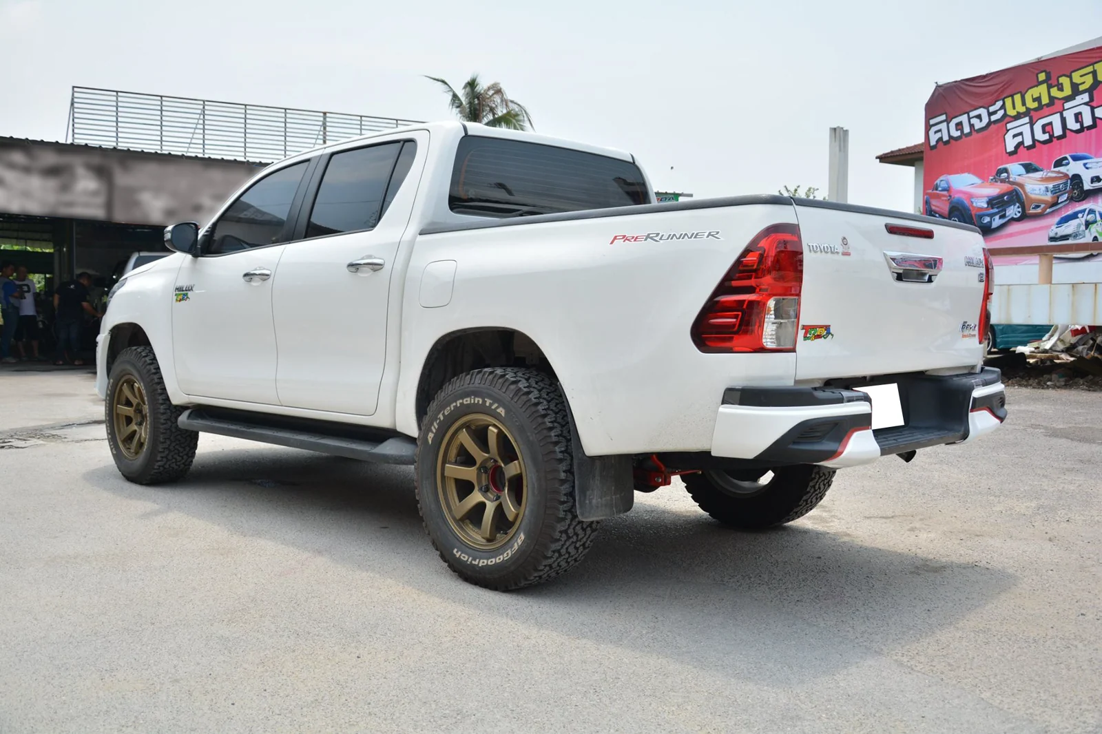 รูปชุดแต่ง ชุดแต่ง Toyota Hilux Revo 2015 2019 TDS V2 ภาพที่ 2