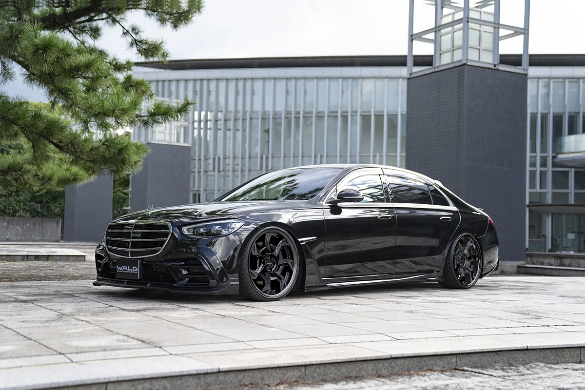 ชุดแต่ง MERCEDES-BENZ S-CLASS AMG LINE WALD Japan สปอร์ตไลน์ แบล็กไบซัน เอดิชัน ภาพ 2