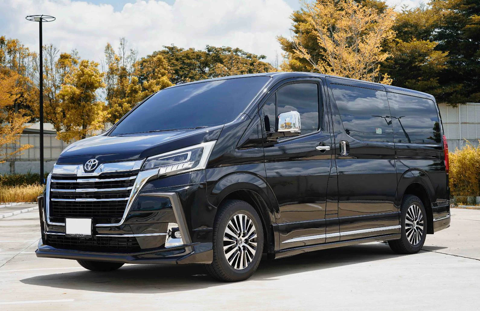 รูปชุดแต่ง ชุดแต่ง Toyota Majesty Ativus ภาพที่ 3