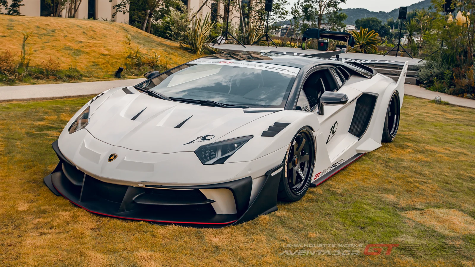 รูปชุดแต่ง ชุดแต่ง Lamborghini Aventador LB WORK GT EVO ภาพที่ 5