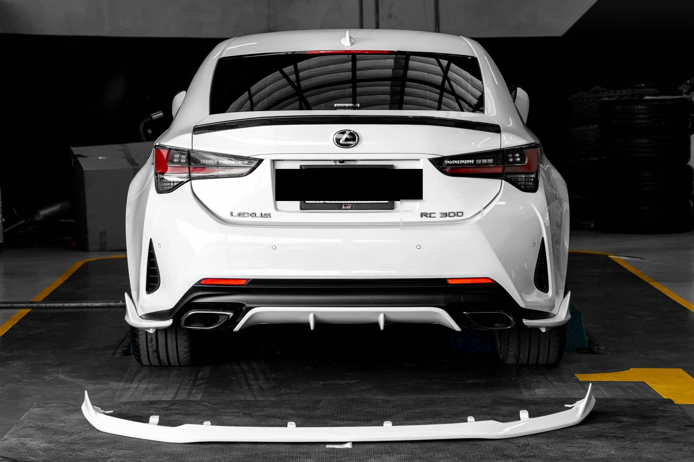ชุดแต่ง LEXUS RC Lexus RC 300 x Artisan Spirits Prodrive Shop ภาพ 2