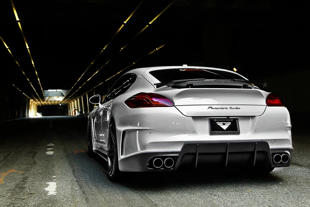 รูปชุดแต่ง ชุดแต่ง Porsche Panamera 970 ปี 09 16 Vorsteiner ภาพที่ 1