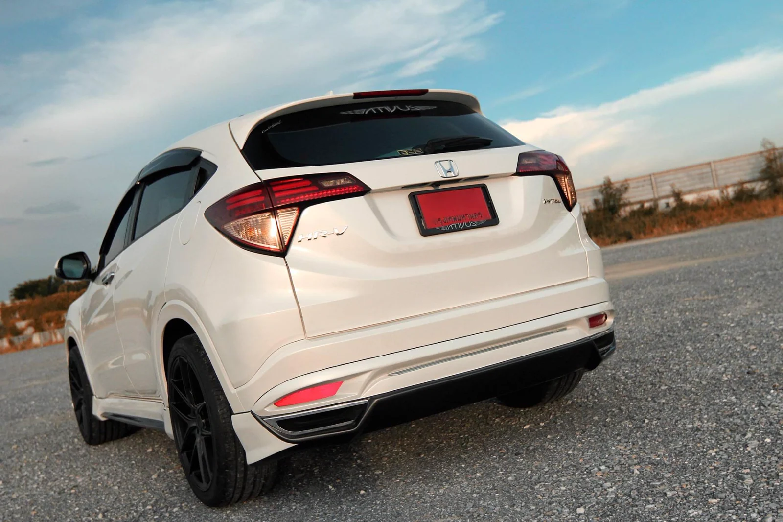 รูปชุดแต่ง ชุดแต่ง Honda HRV 2014 2018 Ativus ภาพที่ 2