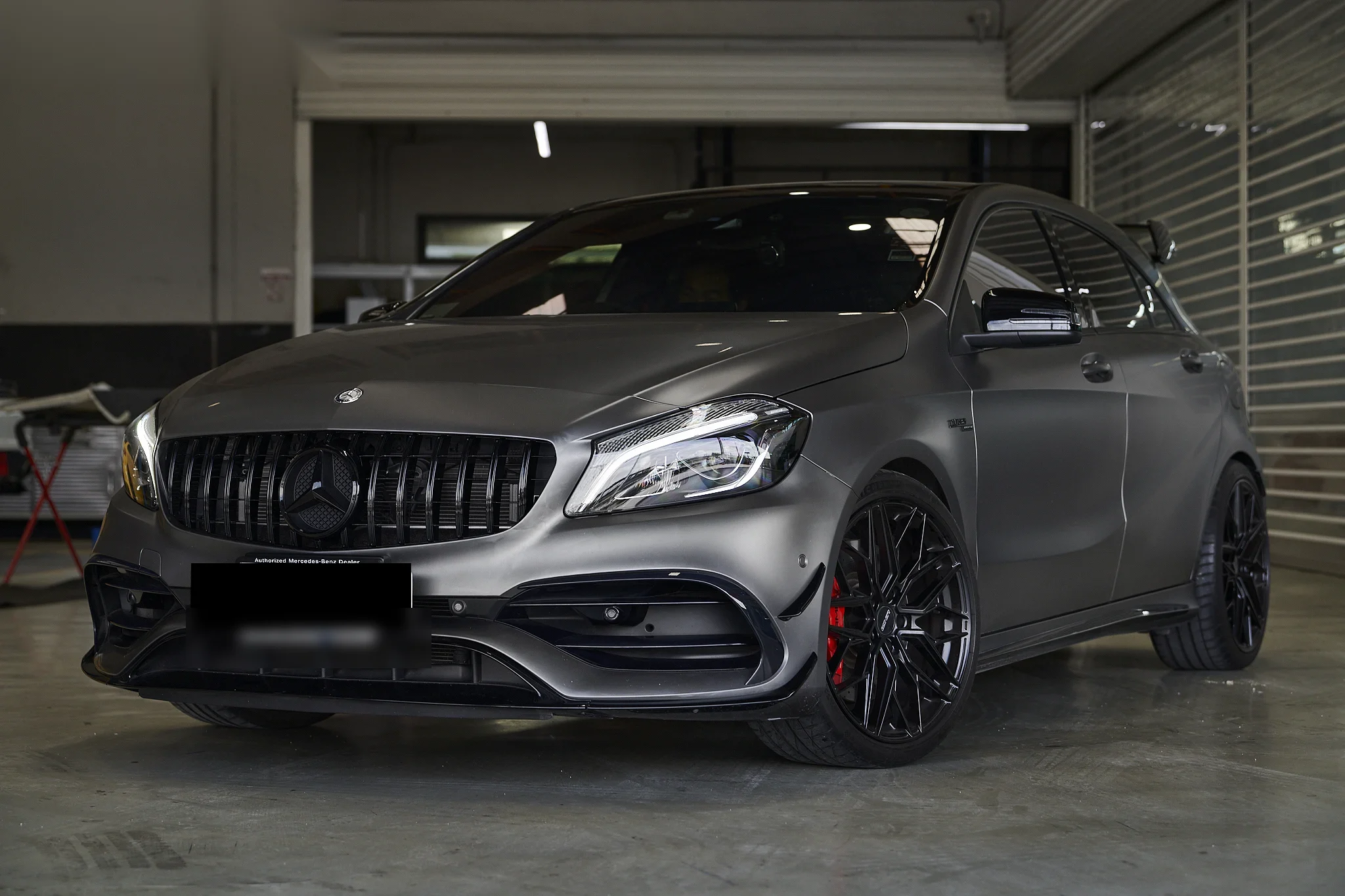 ชุดแต่ง MERCEDES BENZ A45 Mercedes-Benz A45 AMG Prodrive Shop ภาพ 2