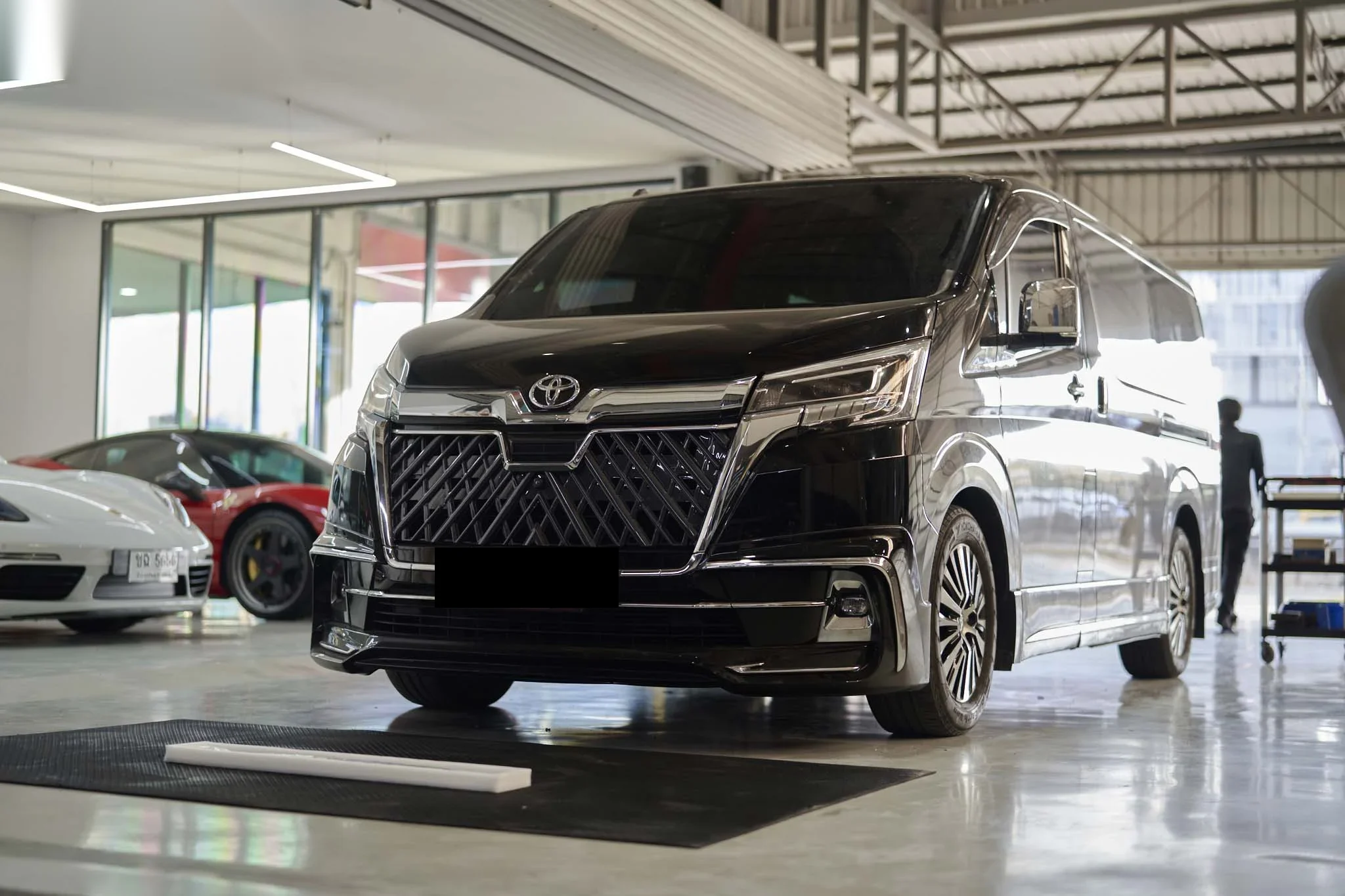 ชุดแต่ง TOYOTA Majesty Toyota Majesty x WALD ชุดแต่งรอบคัน Prodrive Shop ภาพ 10