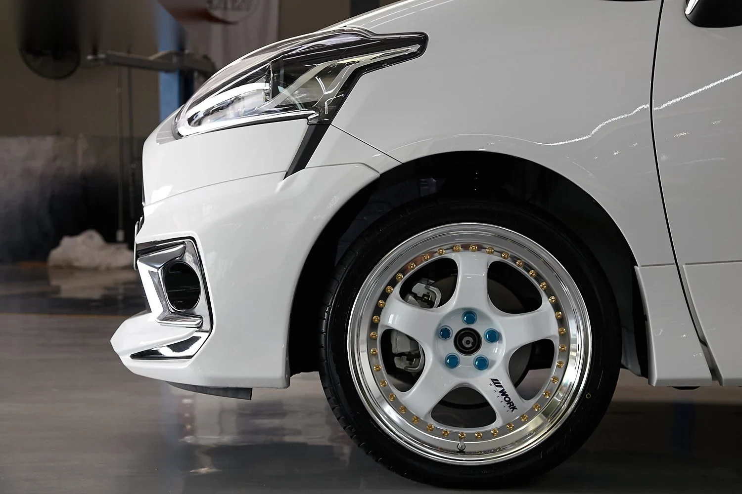 ชุดแต่ง TOYOTA SIENTA Toyota Sienta x Modellista x WORK Prodrive Shop ภาพ 6