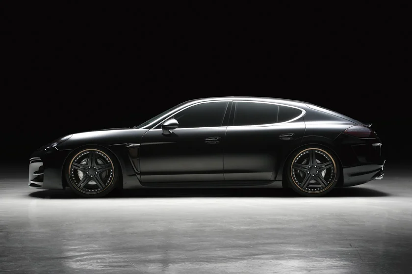 ชุดแต่ง PORSCHE PANAMERA WALD Japan สปอร์ตไลน์ แบล็กไบซัน เอดิชัน ภาพ 7