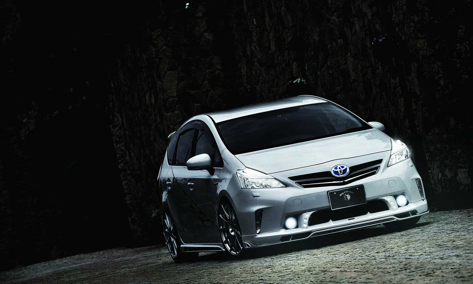 ชุดแต่ง TOYOTA 40 PRIUS α MODEL ZVW40/41 2011.5~2014.11 Rowen Japan ภาพ 9