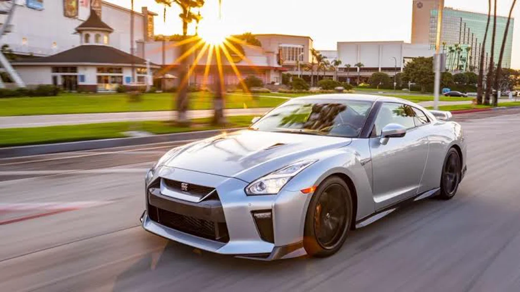 รูปชุดแต่ง ชุดแต่ง Nissan GTR R35 2008 เป็น 2018 ภาพที่ 5