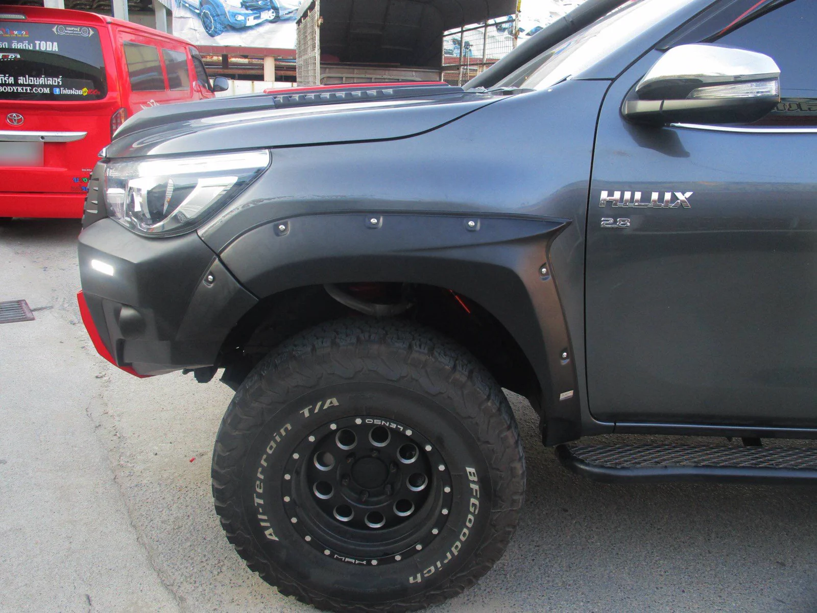 รูปชุดแต่ง ชุดแต่ง TOYOTA Hilux Revo 2015 2019 TDS V4 ภาพที่ 16
