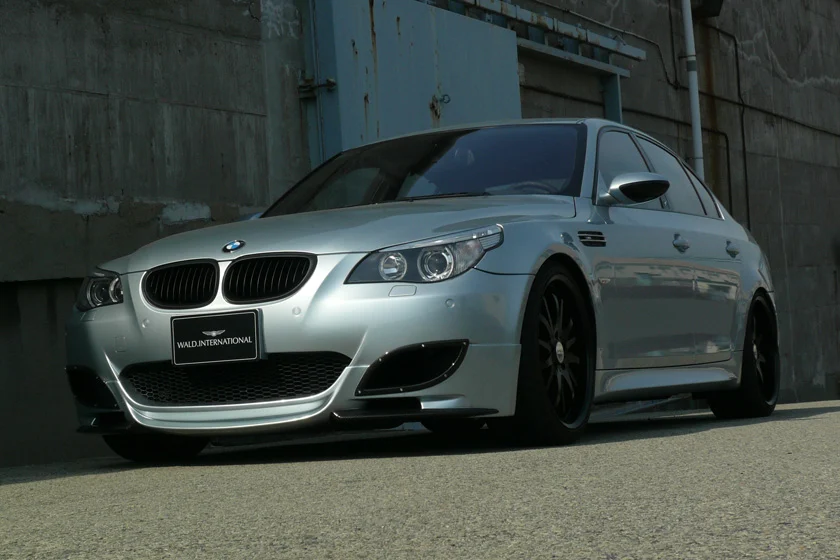 ชุดแต่ง BMW M5 WALD Japan สปอร์ตไลน์ ภาพ 17