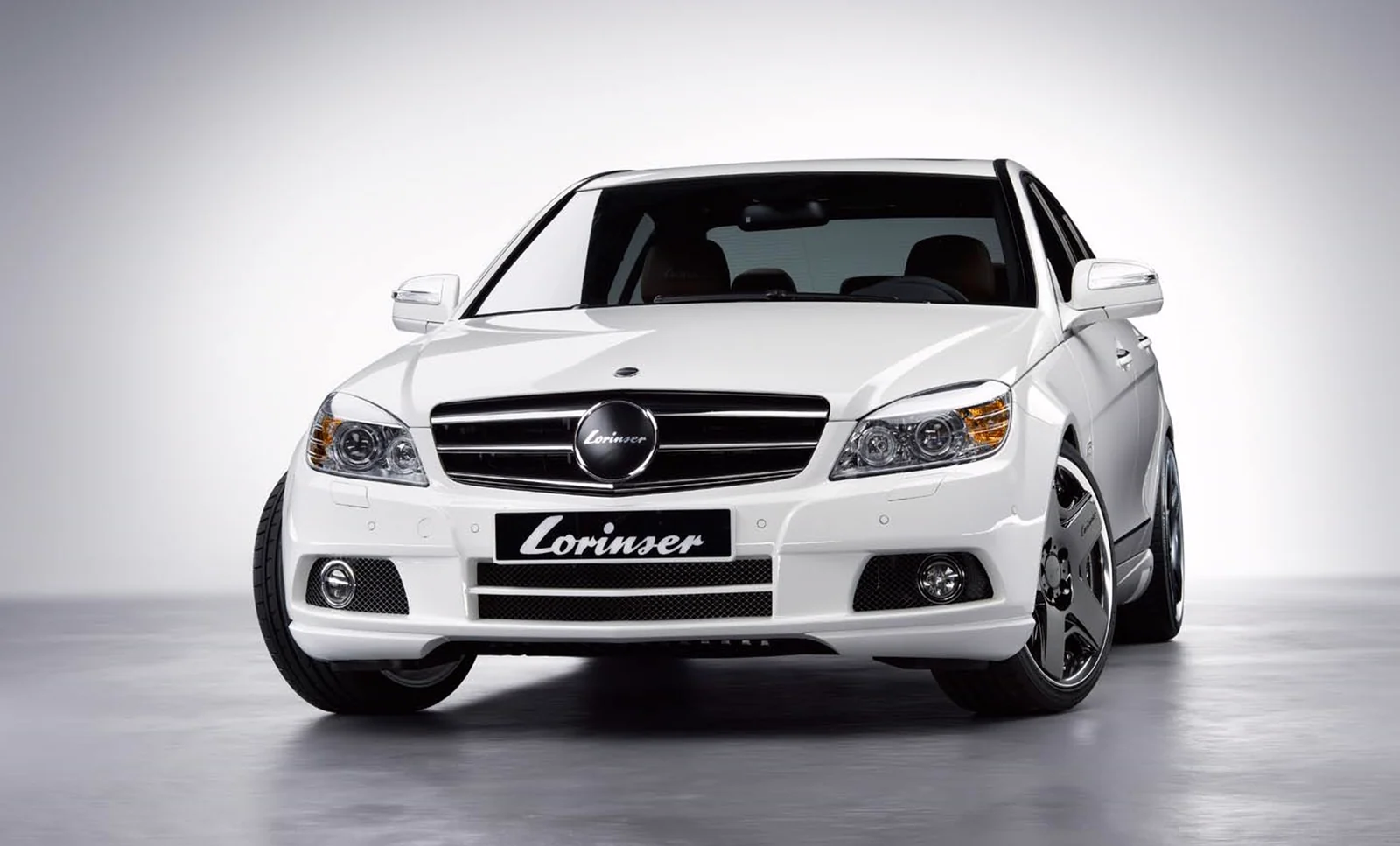 รูปชุดแต่ง ชุดแต่ง Mercedes-Benz C Class W204 2010 2014 Lorinser W204 รุ่น 4 ประตู ภาพที่ 2
