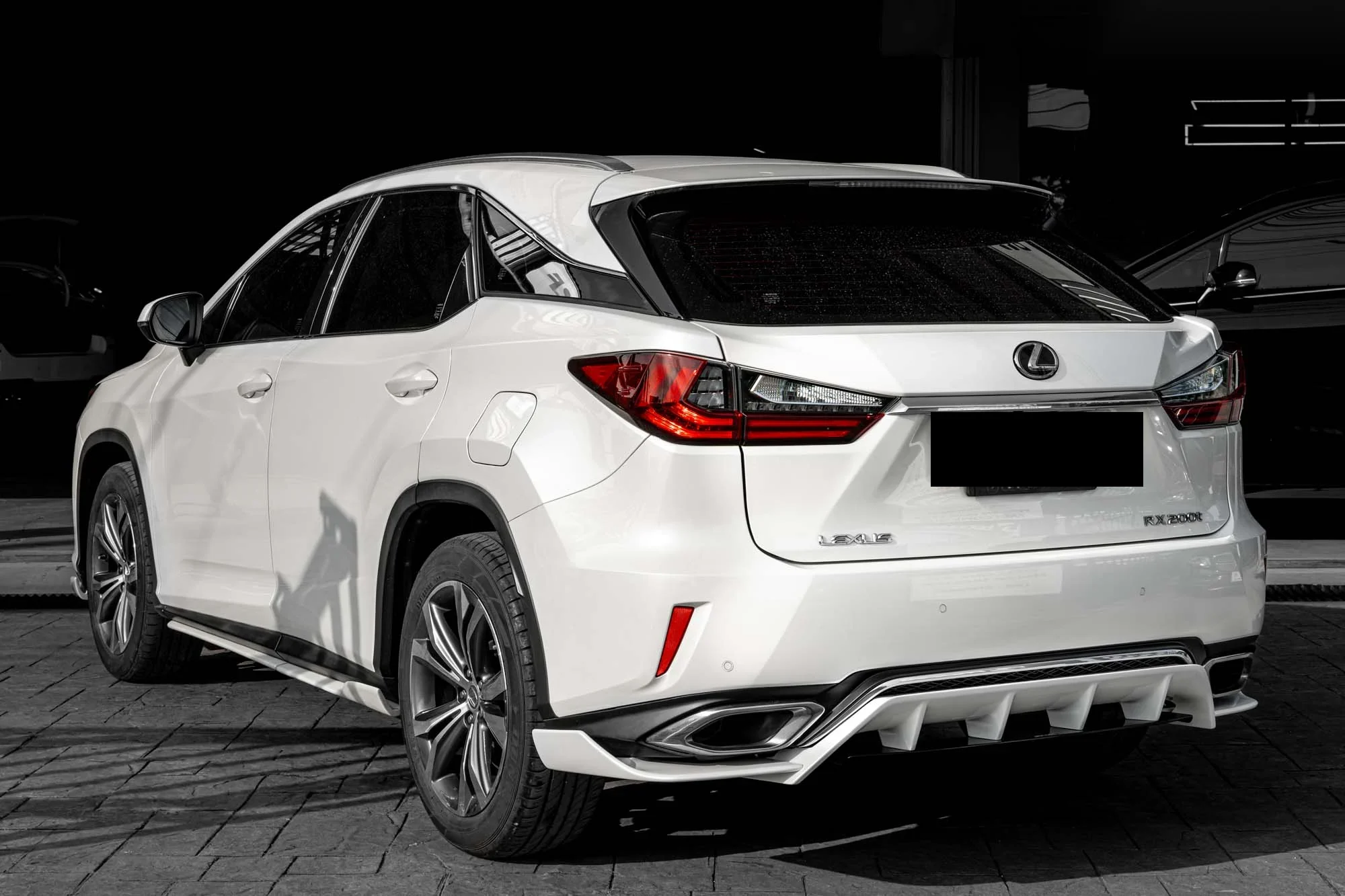 ชุดแต่ง LEXUS RX Lexus RX200T x Artisan Spirits Prodrive Shop ภาพ 9