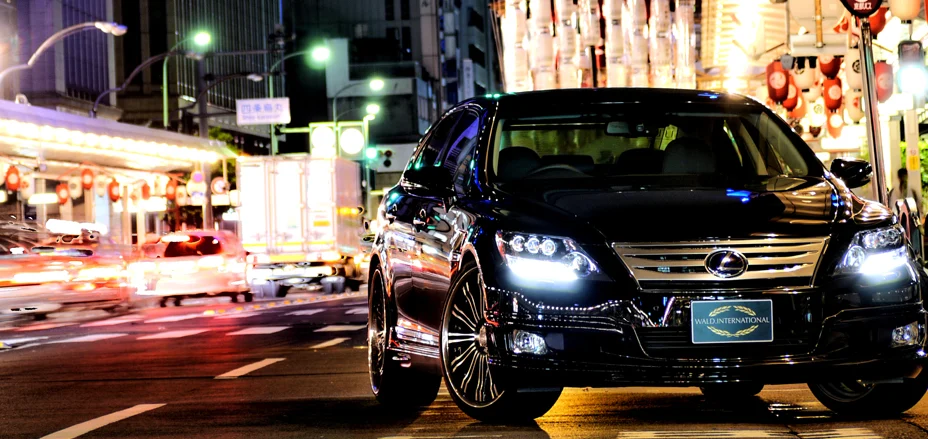 ชุดแต่ง LEXUS LS600h/hL WALD Japan เอ็กเซ็กคิวทีฟไลน์ ภาพ 23