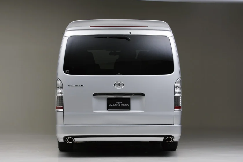ชุดแต่ง TOYOTA HIACE WIDE/SUPER LONG WALD Japan เอ็กเซ็กคิวทีฟไลน์ V2 ภาพ 12