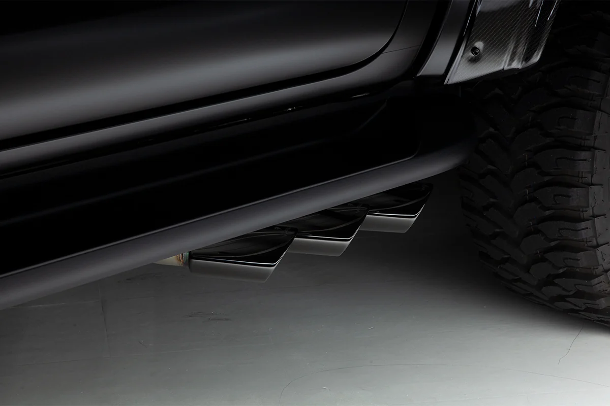 ชุดแต่ง TOYOTA HILUX WALD Japan สปอร์ตไลน์ แบล็กไบซัน เอดิชัน HALF TYPE ภาพ 9