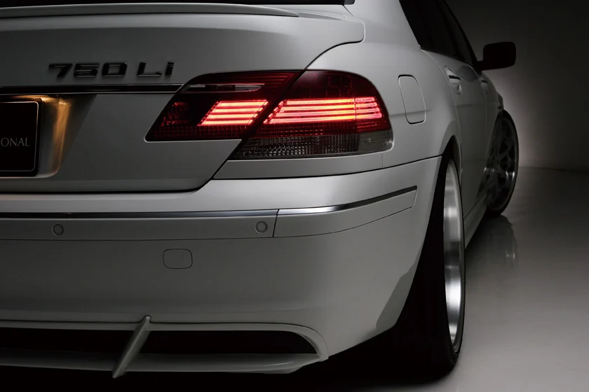 ชุดแต่ง BMW 7 Series WALD Japan สปอร์ตไลน์ ภาพ 8