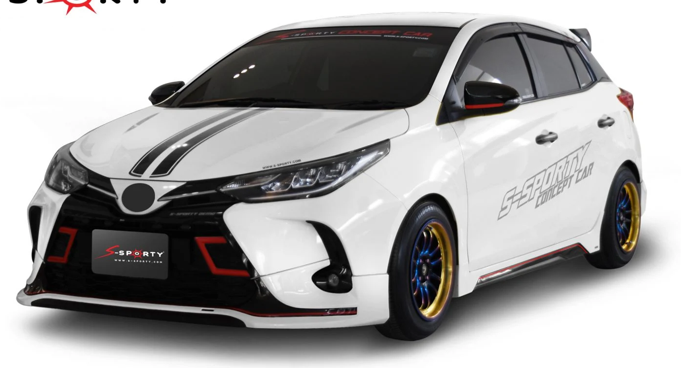 ชุดแต่ง Yaris Hatchback 2020 SPORT ภาพรถเต็มคันมุมหน้าจากต้นทาง S-Sporty