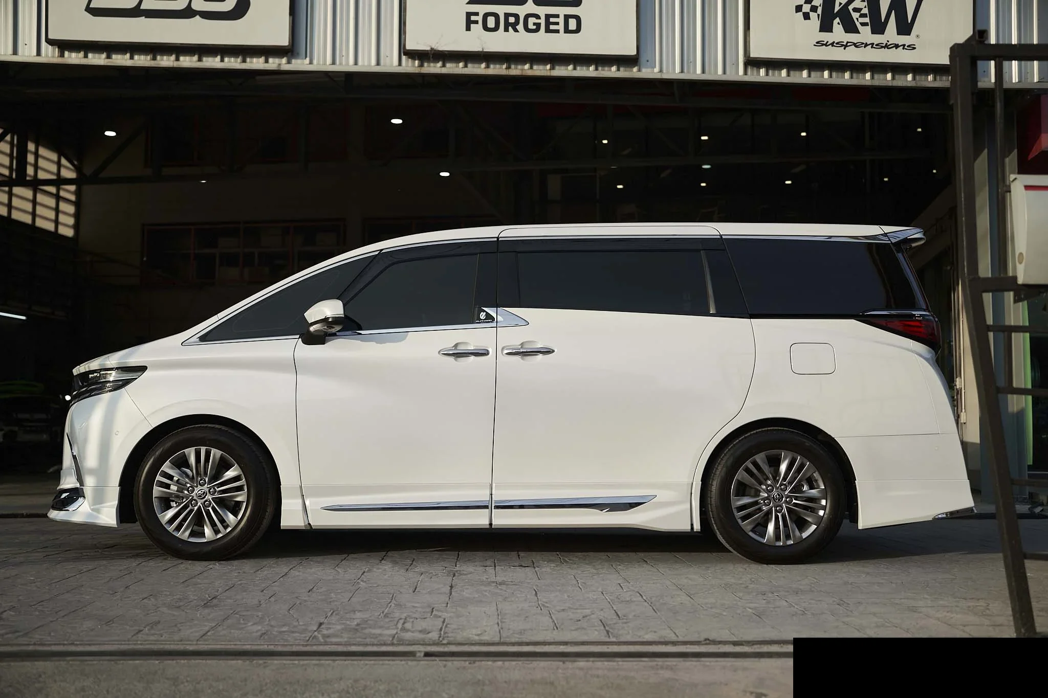 ชุดแต่ง TOYOTA ALPHARD Toyota Alphard 40 x Modellista ชุดแต่งรอบคัน Prodrive Shop ภาพ 5