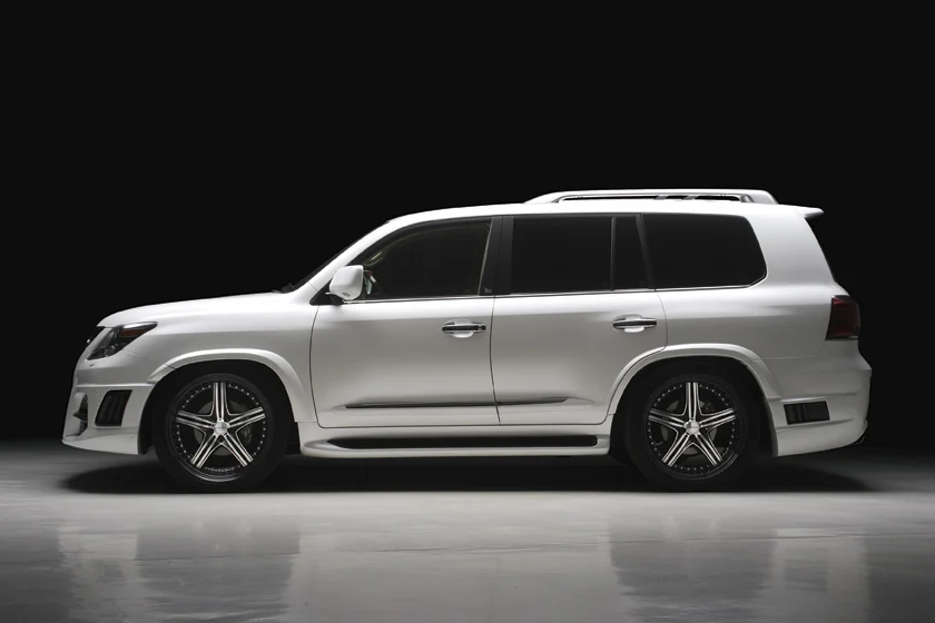 ชุดแต่ง LEXUS LX570 WALD Japan สปอร์ตไลน์ แบล็กไบซัน เอดิชัน ภาพ 4