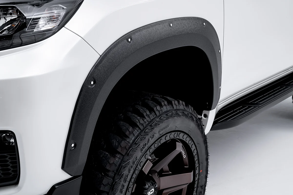 ชุดแต่ง TOYOTA LAND CRUISER PRADO WALD Japan เดสเสิร์ตไลน์ ภาพ 6