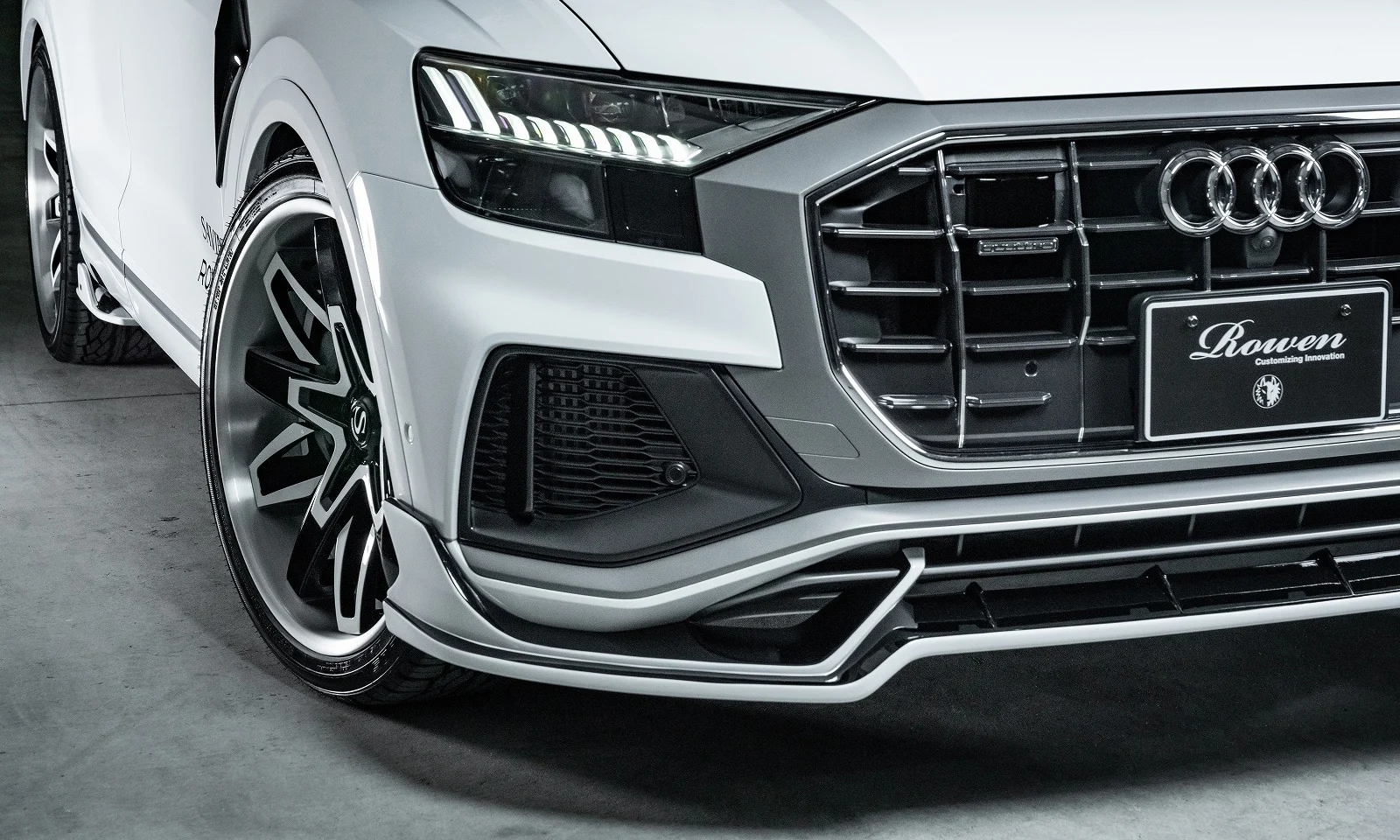 ชุดแต่ง Audi AUDI Q8 55TFSI quattro S-Line Rowen Japan ภาพ 6