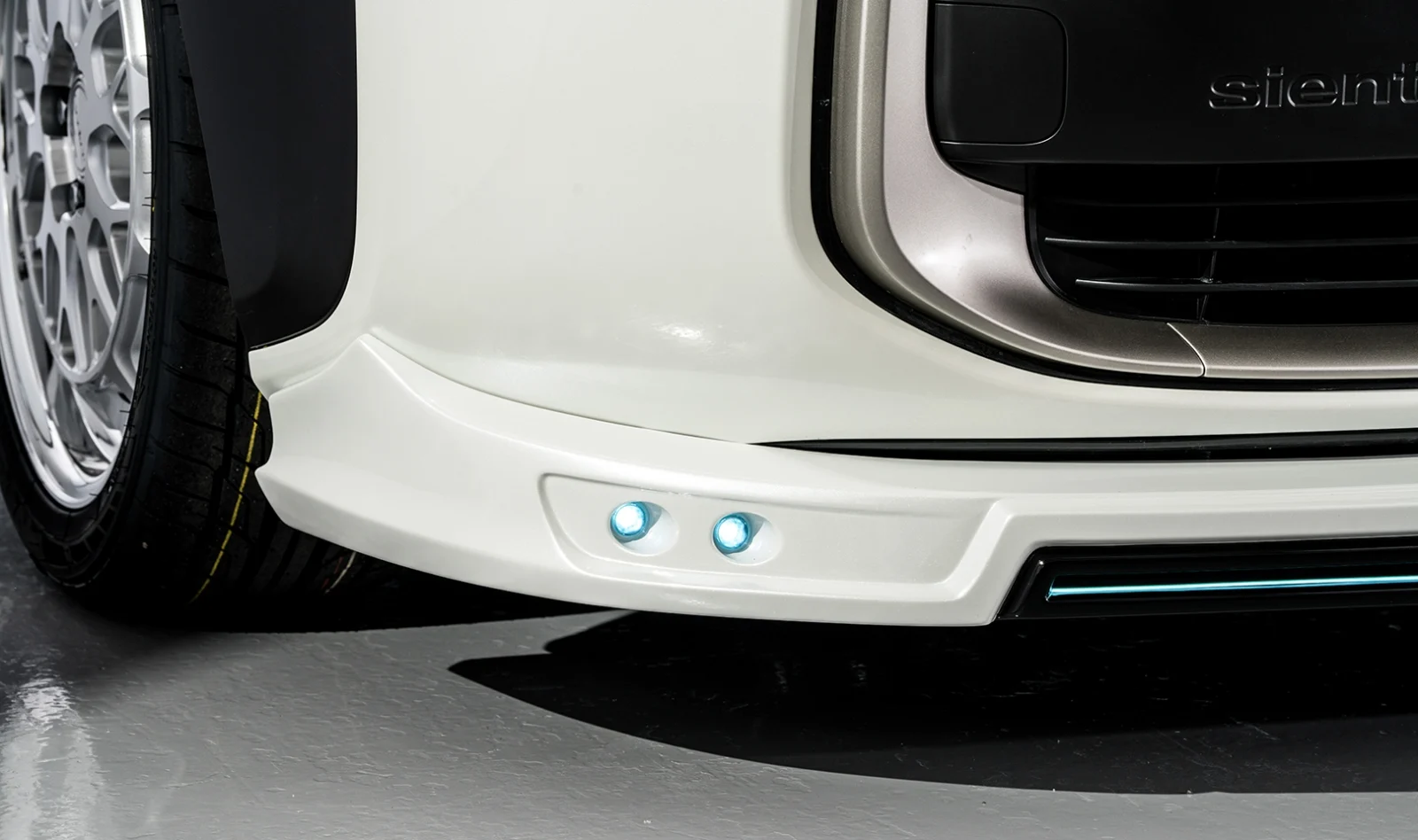 ชุดแต่ง TOYOTA SIENTA MXPLIOG/MXPCIOG 2022.08~Rowen Japan ภาพ 20