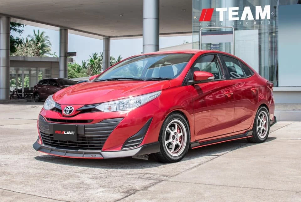 ชุดแต่ง TOYOTA ATIV Black Limited ภาพที่ 1