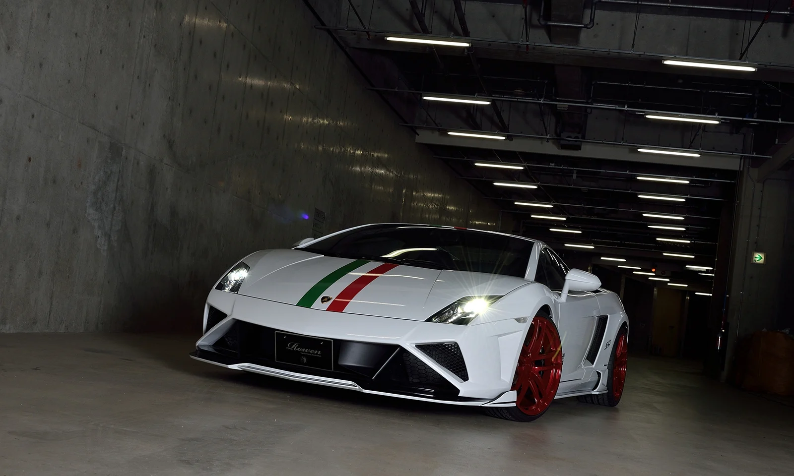 ชุดแต่ง LAMBORGHINI Gallardo MY13 LP550/560/570 2003~2013.11 Rowen Japan ภาพ 2