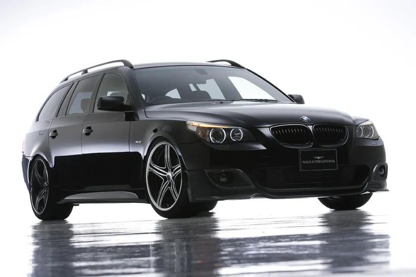 ชุดแต่ง BMW 5 Series TOURING M SPORTS WALD Japan สปอร์ตไลน์ HALF TYPE M5 LOOK ภาพ 2