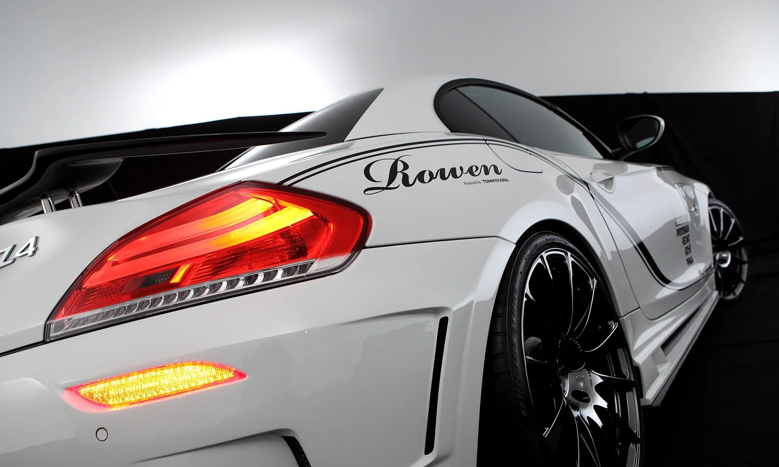 ชุดแต่ง BMW Z4 LM25_30_35 2009.05~2013.04 Rowen Japan ภาพ 10