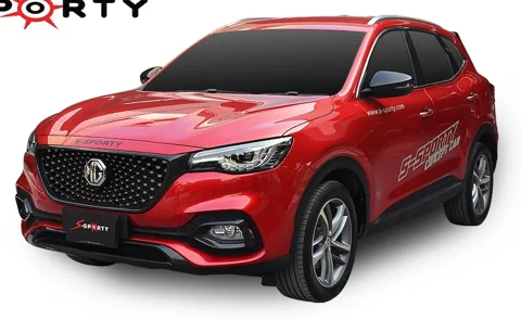 ชุดแต่ง MG HS 2019 – KEVLAR ภาพรถเต็มคันมุมหน้าจากต้นทาง S-Sporty