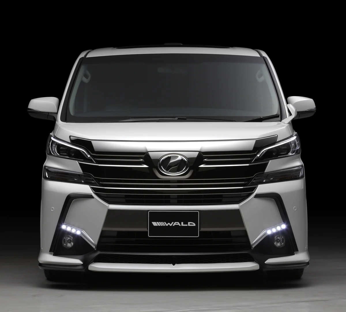 ชุดแต่ง TOYOTA VELLFIRE ALL WALD Japan สปอร์ตไลน์ BUMPER TYPE ภาพ 1