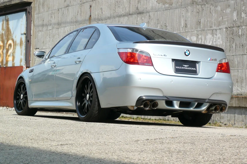ชุดแต่ง BMW M5 WALD Japan สปอร์ตไลน์ ภาพ 18
