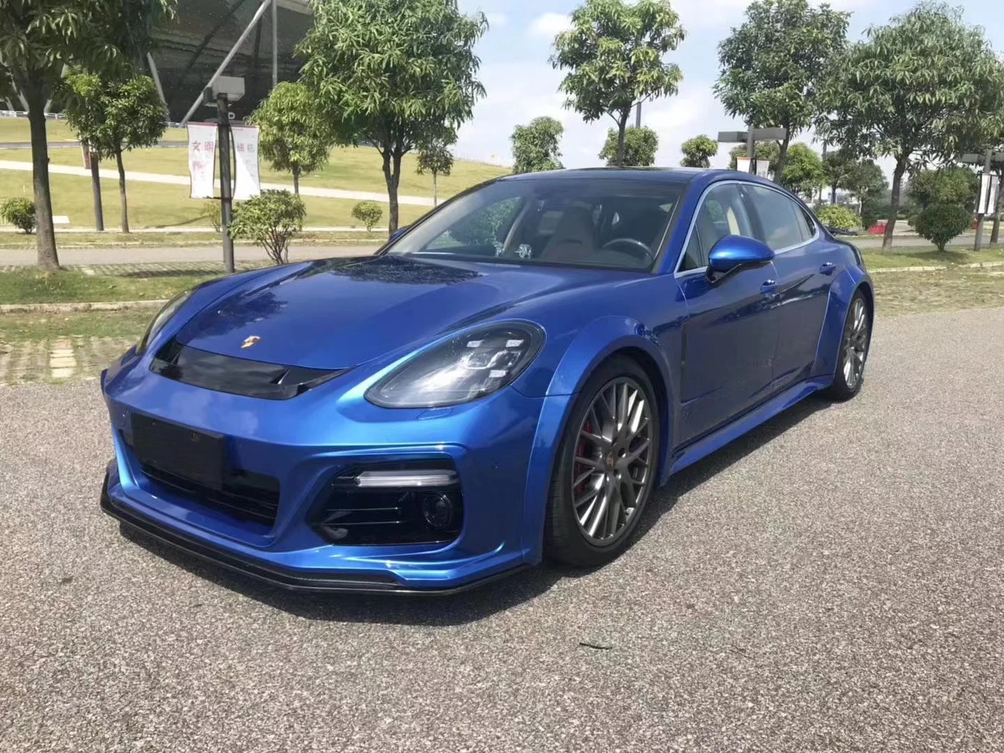 รูปชุดแต่ง ชุดแต่ง Porsche Panamera 971 ปี 16 23 TechArt ภาพที่ 3