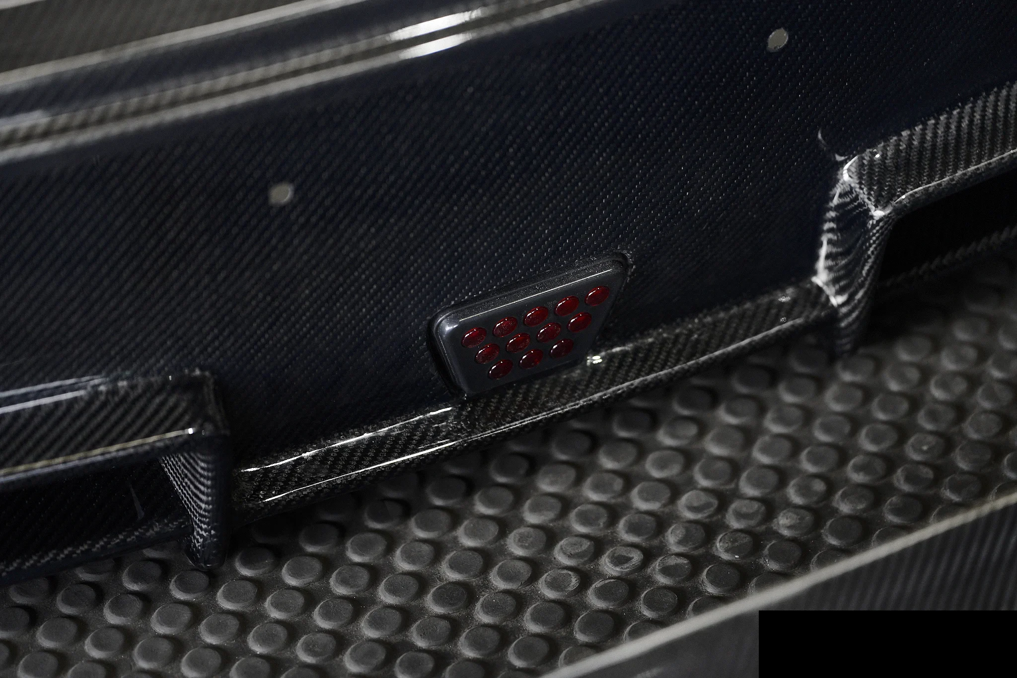 ชุดแต่ง PORSCHE Taycan Porsche Taycan x CMST คาร์บอน Fiber Full ชุดแต่งรอบคัน Prodrive Shop ภาพ 10