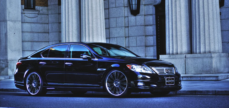 ชุดแต่ง LEXUS LS460/L WALD Japan เอ็กเซ็กคิวทีฟไลน์ ภาพ 22