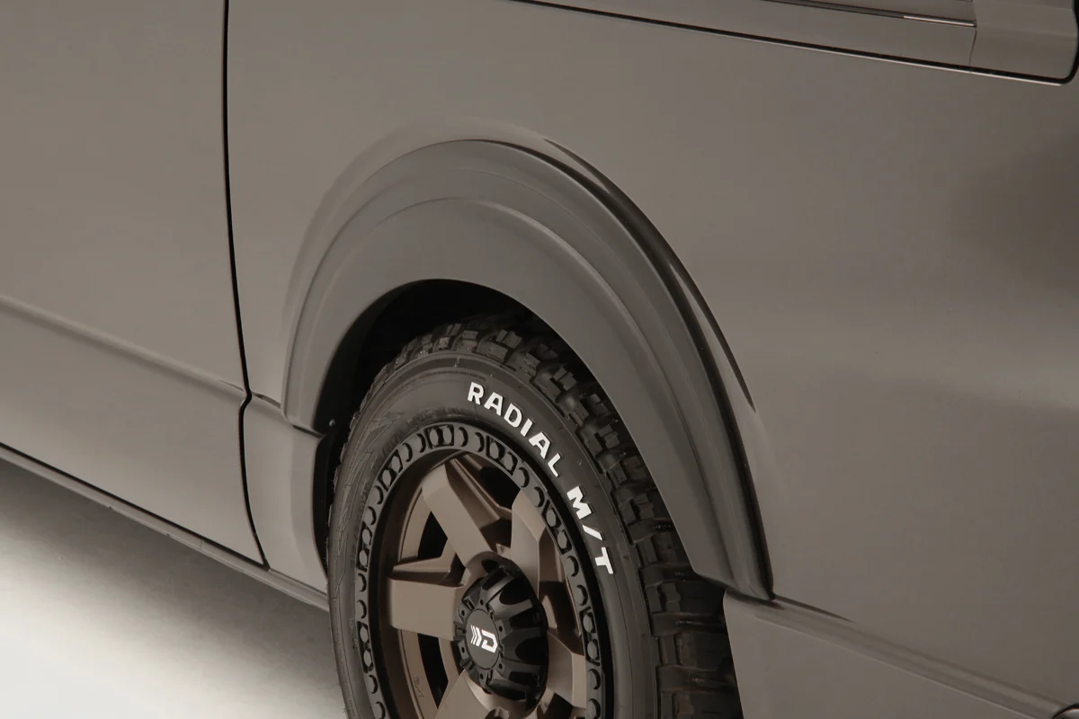ชุดแต่ง TOYOTA HIACE WIDE/SUPER LONG WALD Japan เดสเสิร์ตไลน์ ภาพ 14